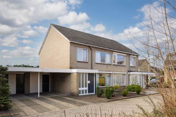 Woning Larixplein 3 Raalte