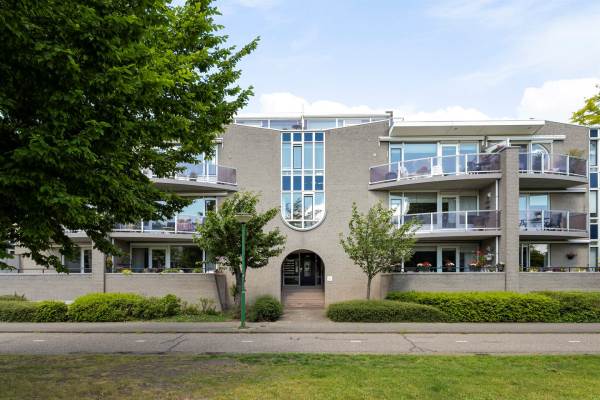 Woning Vincent van Goghstraat 223 Nuenen