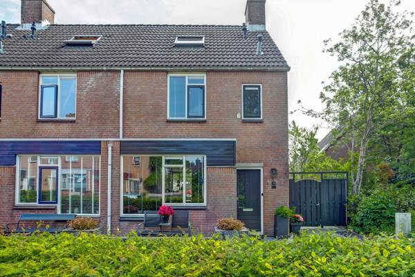 Woning Boterbloem 16 ZWAAG