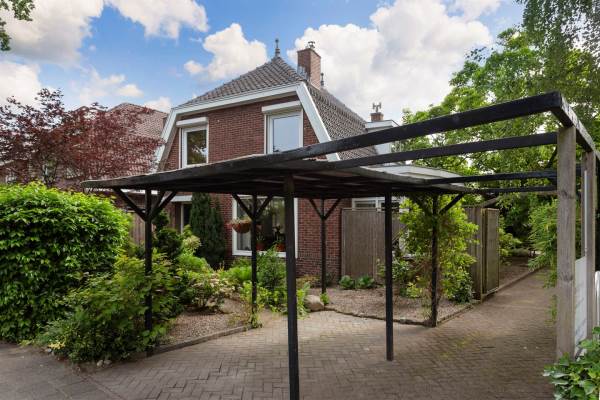 Woning Deurningerstraat 470 Enschede