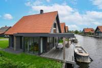 Woning Waterstaete 243 OSSENZIJL