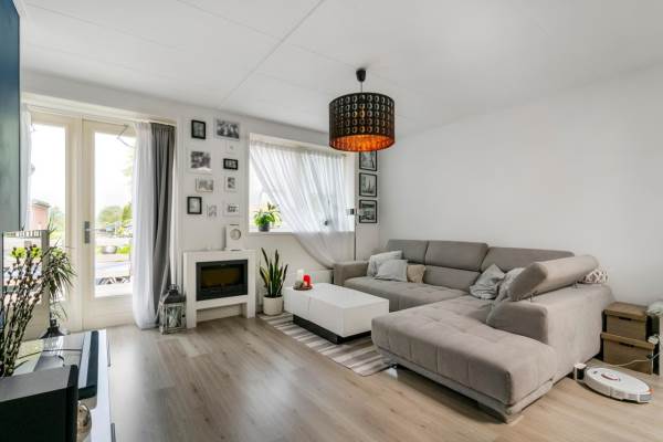 Woning Pieter Janszoon Jongstraat 12E Lutjebroek