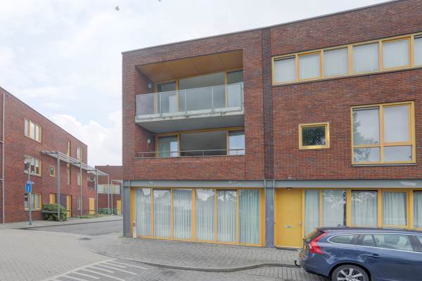 Woning John Lennonstraat 2 Lent