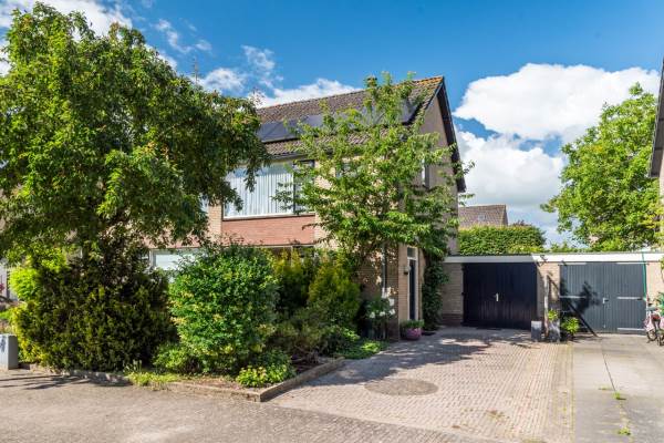 Woning Prins Willem-Alexandersingel 82 Beesd