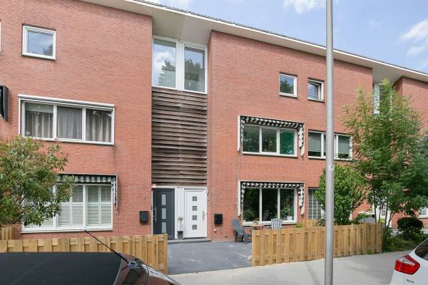 Woning Nieuwe Wetering 243 Hoogvliet Rotterdam