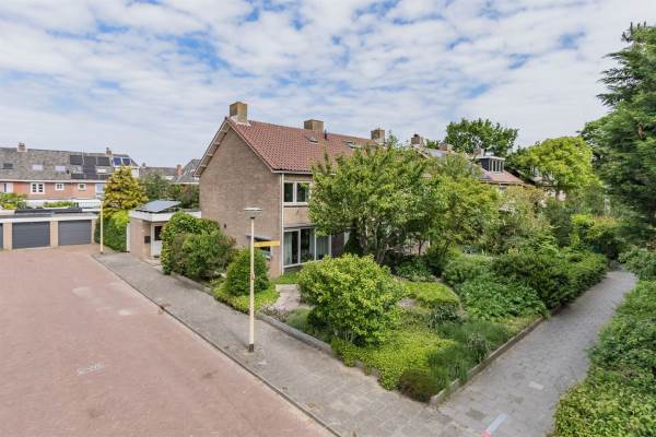 Woning Van Hoockerkenstraat 2 Castricum