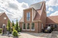 Woning Gele lis 31 Puttershoek