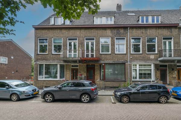 Woning West-Sidelinge 210 Rotterdam