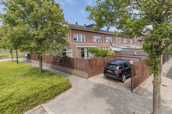 Woning Conny Stuartlaan 74 Beverwijk