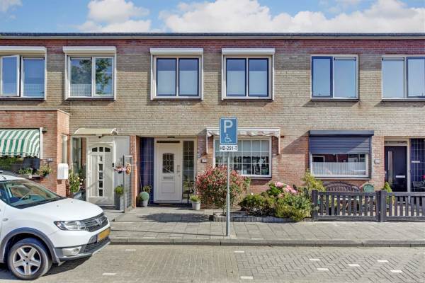 Woning Sientje Mesdag-van Houtenstraat 133 Spijkenisse
