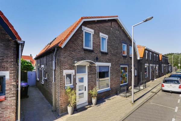 Woning Vlielanderstraat 30 Pernis Rotterdam