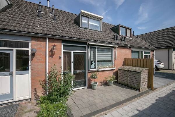 Woning Avenhil 8 Heinenoord