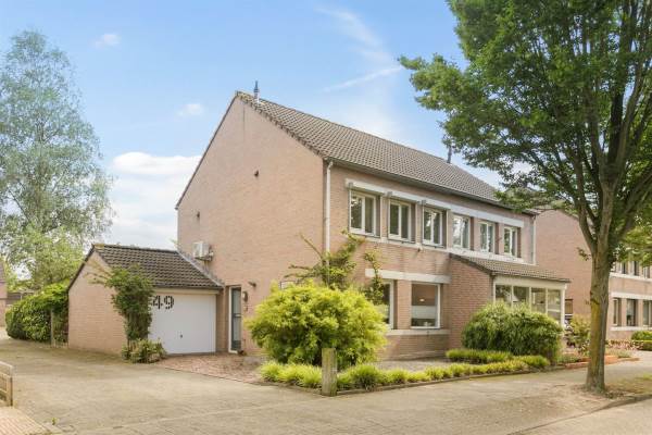 Woning Newtonlaan 49 Vlijmen
