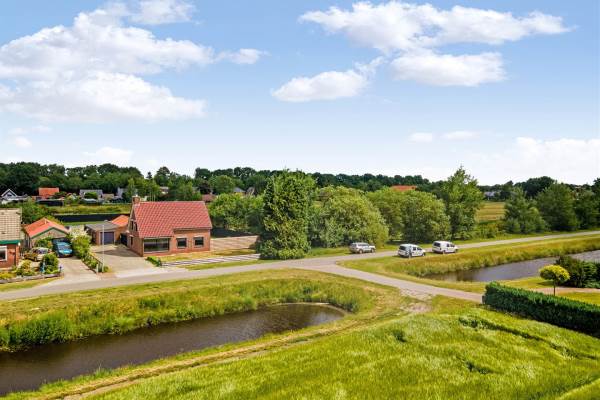 Woning Dorpshuiswijk NZ 68 Zwartemeer