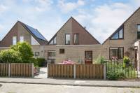 Woning Lenastraat 4 Spijkenisse