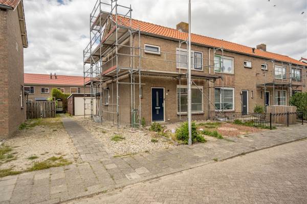 Woning Irenestraat 9 Heinenoord