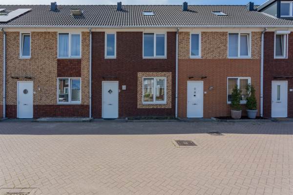 Woning Kees Dekkershof 15 Roosendaal