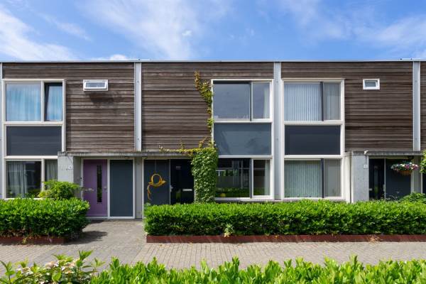 Woning IJzerhof 12 Amsterdam