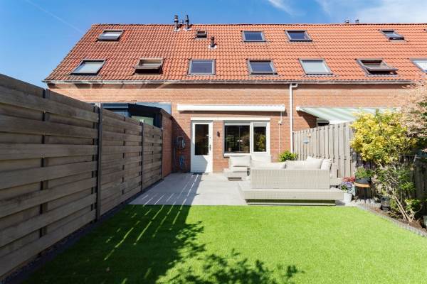 Woning Dr. J. Presserstraat 303 Den Haag