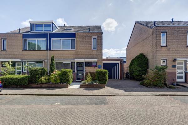 Woning Scholekster 18 De Lier
