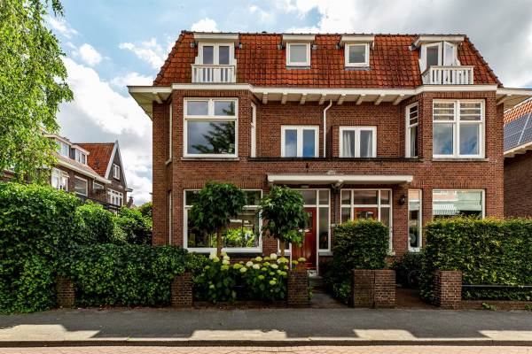 Woning Jan van Ghestellaan 1 Rotterdam