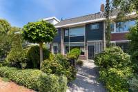 Woning Dennenlaan 152 Zwanenburg