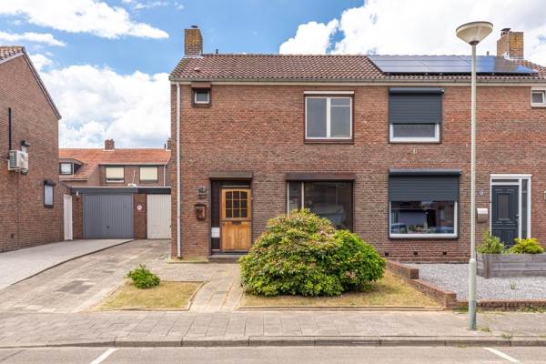 Woning Dr. Marga Klompéstraat 14 Landgraaf