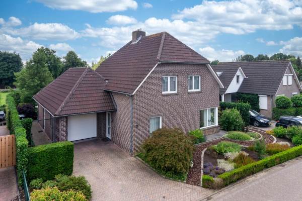 Woning Bosbeeklaan 29 Baarlo (LI)