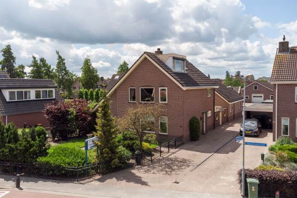 Woning Nieuwe Kerkstraat 61 Nijkerkerveen