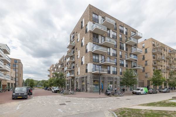 Woning Nida Senffstraat 167 Amsterdam