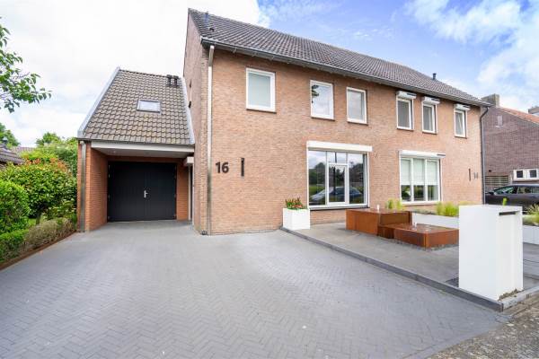 Woning Korenbloemstraat 16 Bakel