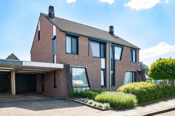 Woning Rustenburgstraat 12 Bunde