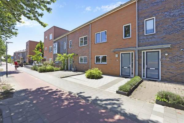 Woning Bredeweg 324 Roermond