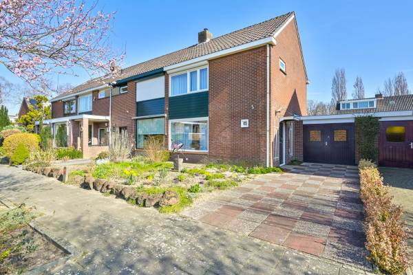 Woning Prinses Marijkeweg 13 Houten