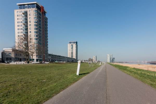 Woning Maasboulevard 86 Spijkenisse