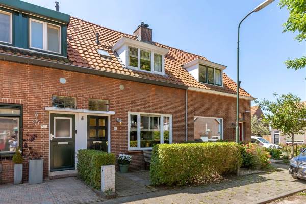 Woning Emmastraat 11 Hardinxveld-Giessendam