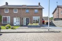 Woning van Loonstraat 19 St.-Annaparochie