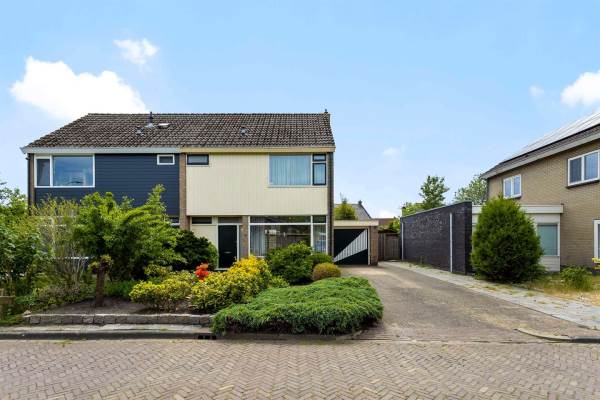 Woning Peter van Anrooystraat 3 Assen