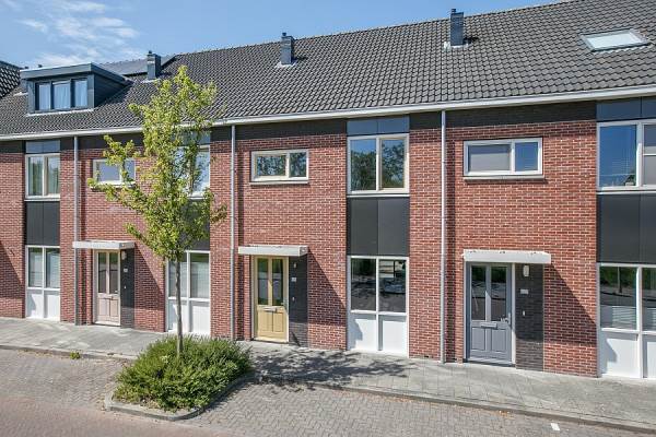 Woning Mr. W. Doornbosstraat 17 Meppel