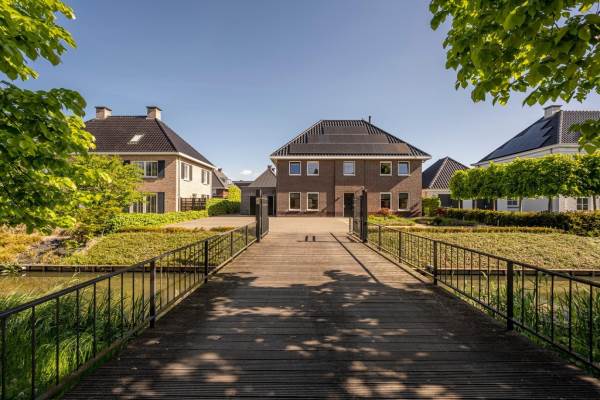 Woning Kloosring 8a Oud-Beijerland