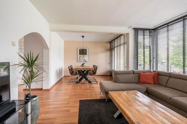 Woning Burgemeester Van Haarenlaan 1478 Schiedam