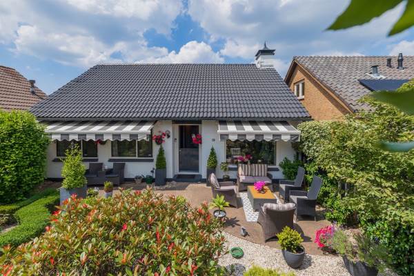 Woning Professor Zeemanstraat 19 Zandvoort