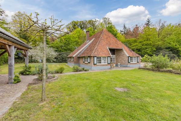 Woning Ruurloseweg 93 Hengelo (GE)