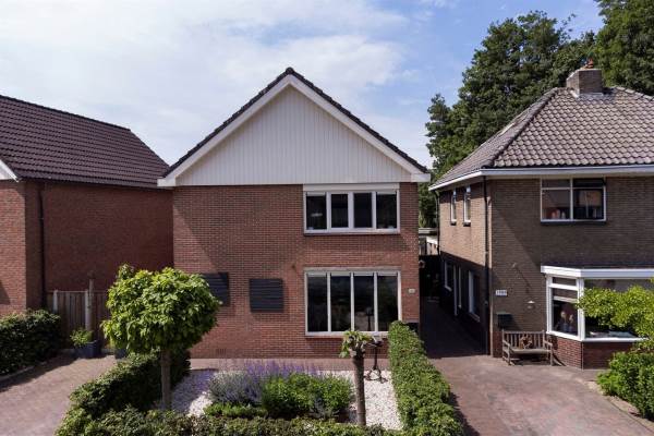 Woning Vriezenveenseweg 168a Almelo