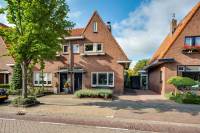 Woning Julianalaan 128 Raamsdonksveer