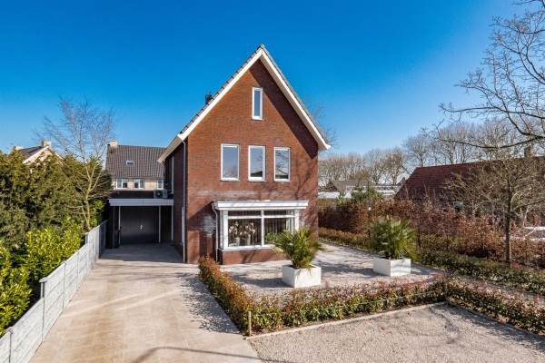 Woning Perzikstraat 8 Wijk en Aalburg