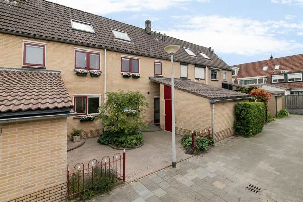 Woning Peddelkreek 9 Spijkenisse