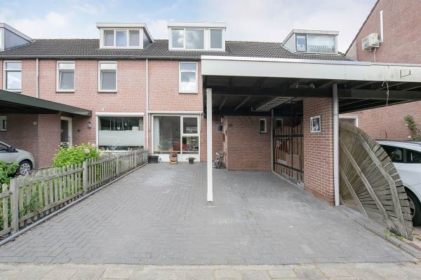 Woning Schildersplantsoen 14 Oosterhout (NB)