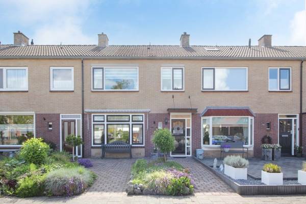 Woning Oosterzate 6 Bunschoten-Spakenburg