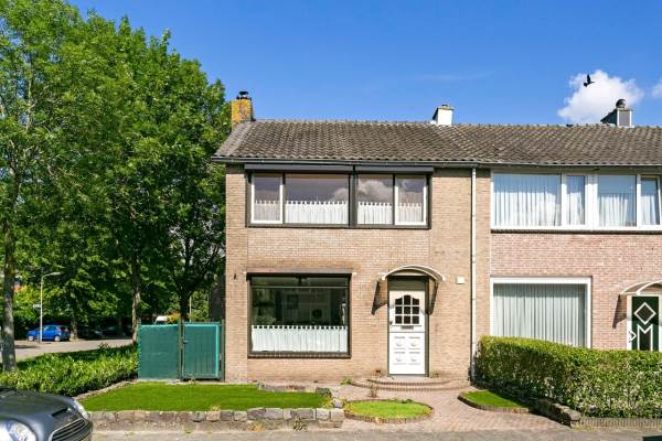 Woning Toussaintlaan 1 Roosendaal